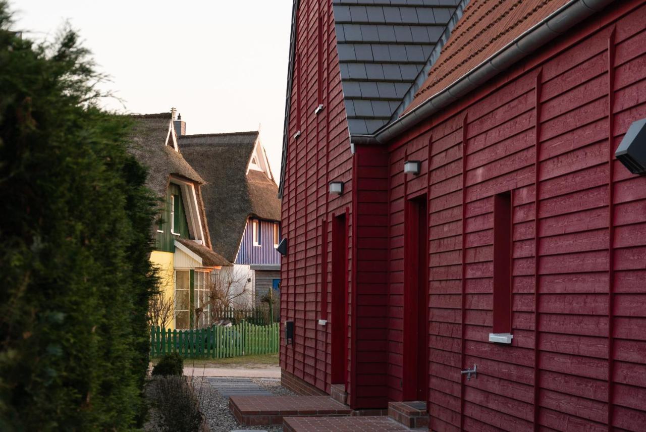 Ferienwohnung Rote Kate Born Zewnętrze zdjęcie