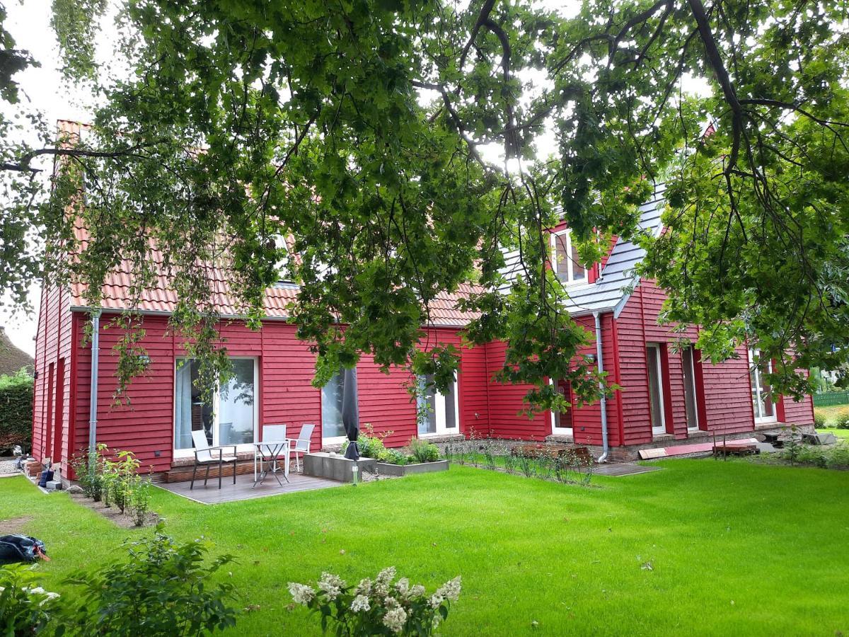 Ferienwohnung Rote Kate Born Zewnętrze zdjęcie